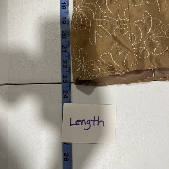 Silk Land Womens Embroidered Sleeveless Button up 10 Floral Classic Quiet Luxury - Picture 8 of 10